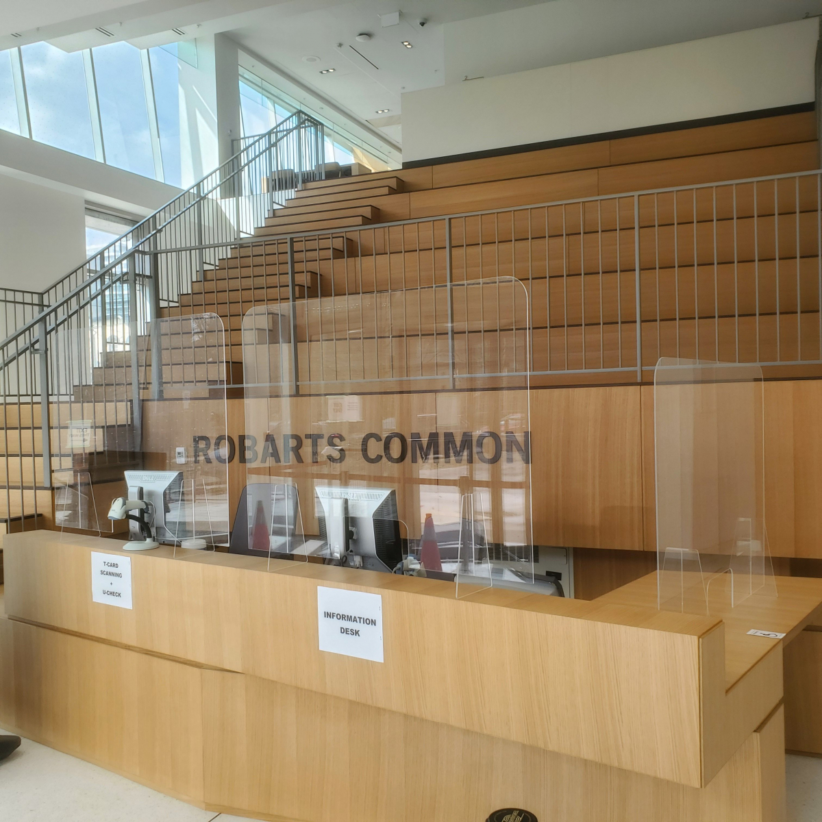 image of the first floor of robarts common